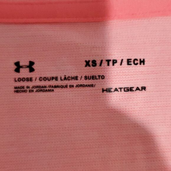 Under Armour pink XS loose fit heatgear athletic short sleeve shirt - Picture 6 of 8